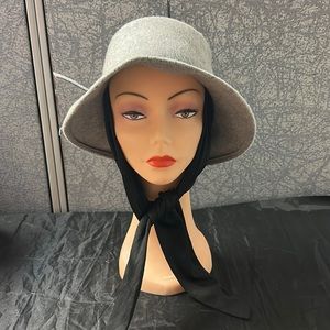 Gray wool fedora hat